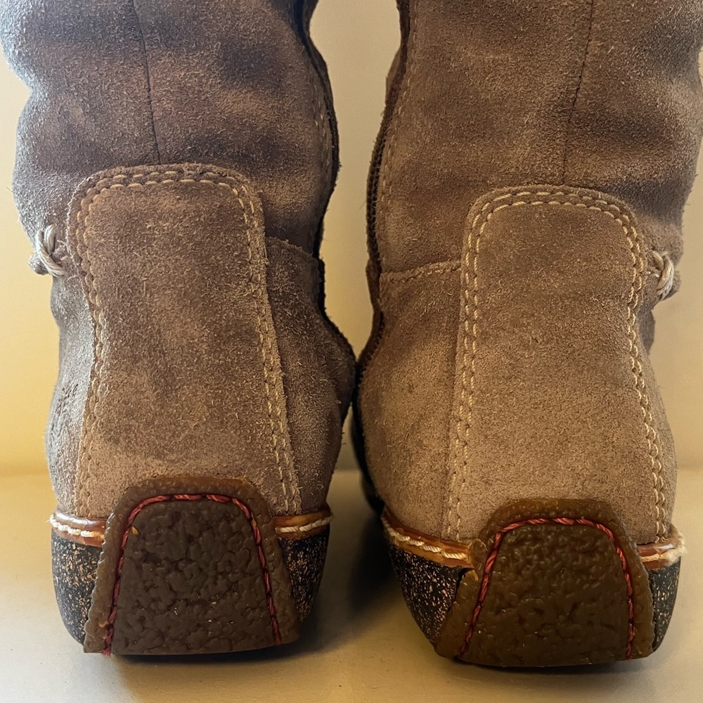 RESERVED - Timberland Hollace Moorland Tall Taupe Suede Lace-Up & Zip Boots Sz 7 - Picture 4 of 6